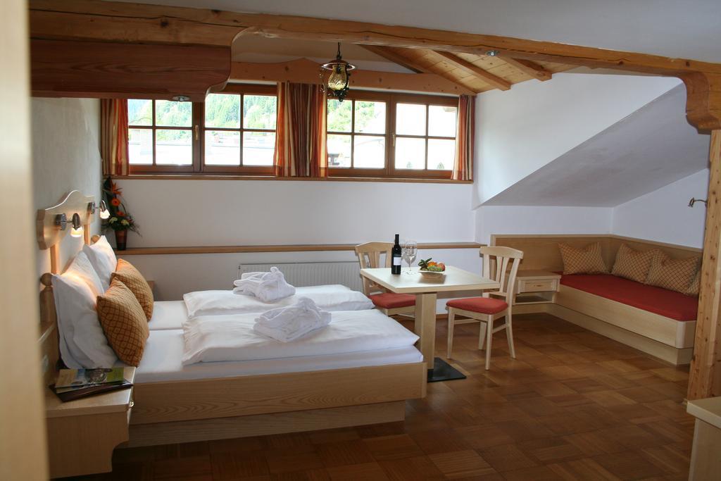 Hotel Alpenrose Muehlbach Am Hochkoenig 部屋 写真